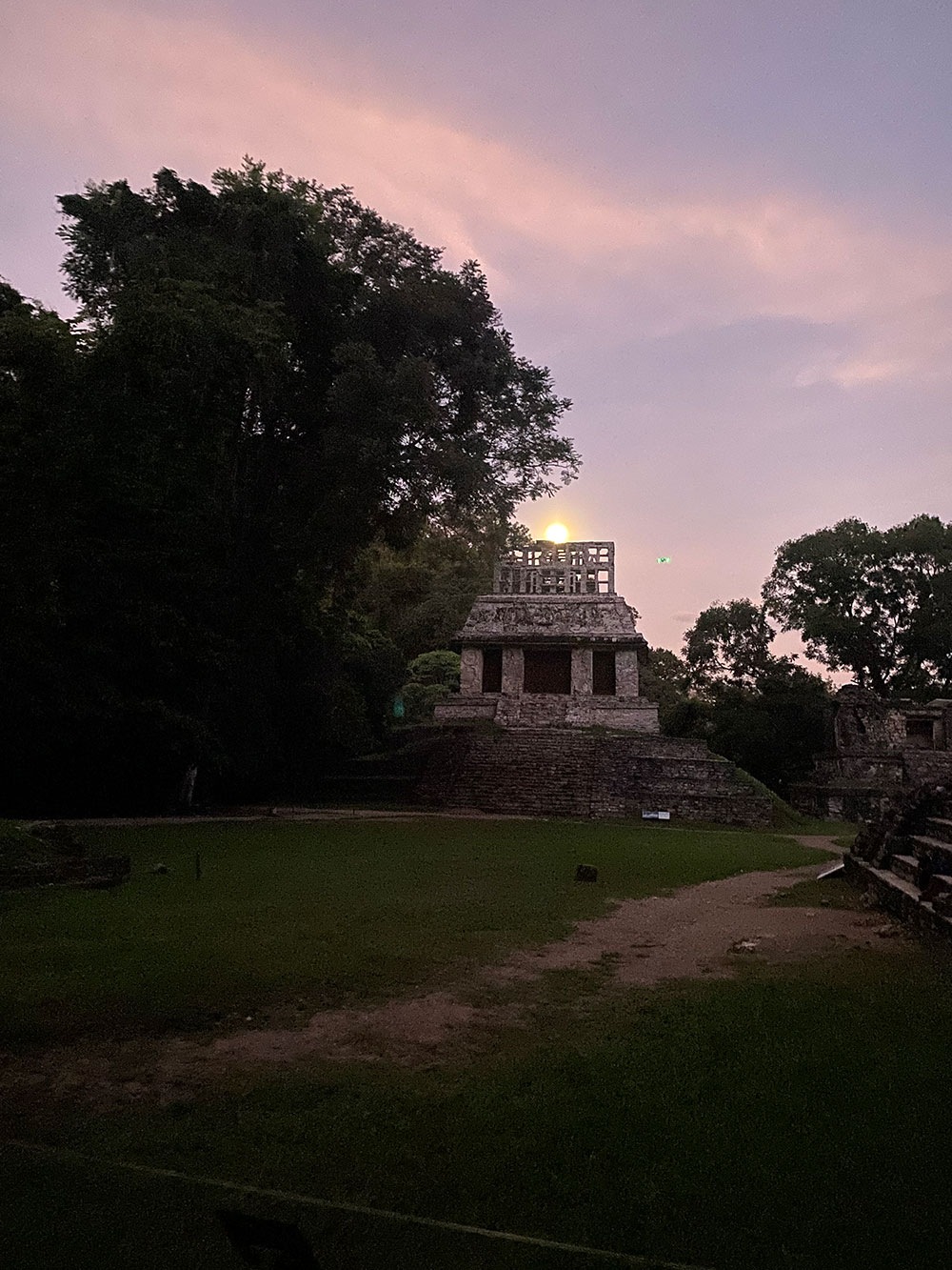Written on the Landscape: Mysteries Beyond Chaco Canyon